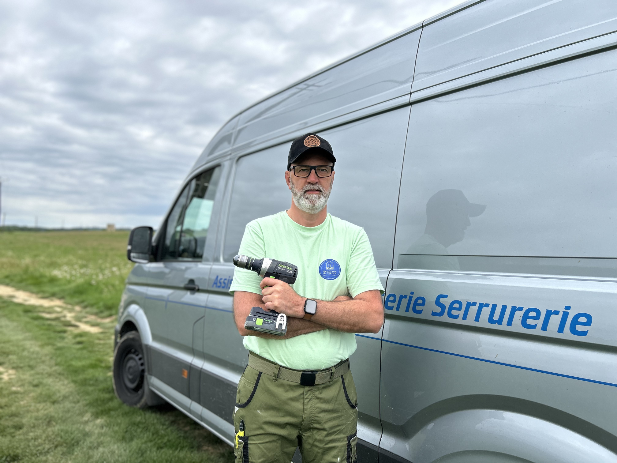 photos-point-de-vente-assistance-miroiterie-menuiserie-serrurerie